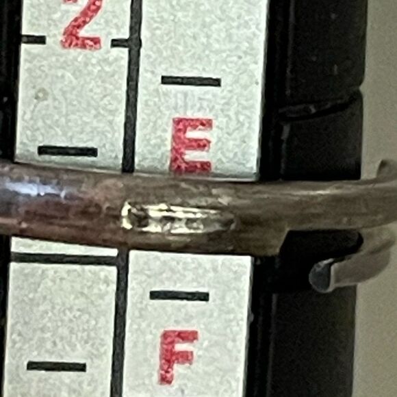 Size 2.5 adjustable silver tone yellow enamel daisy flower ring - Picture 6 of 7